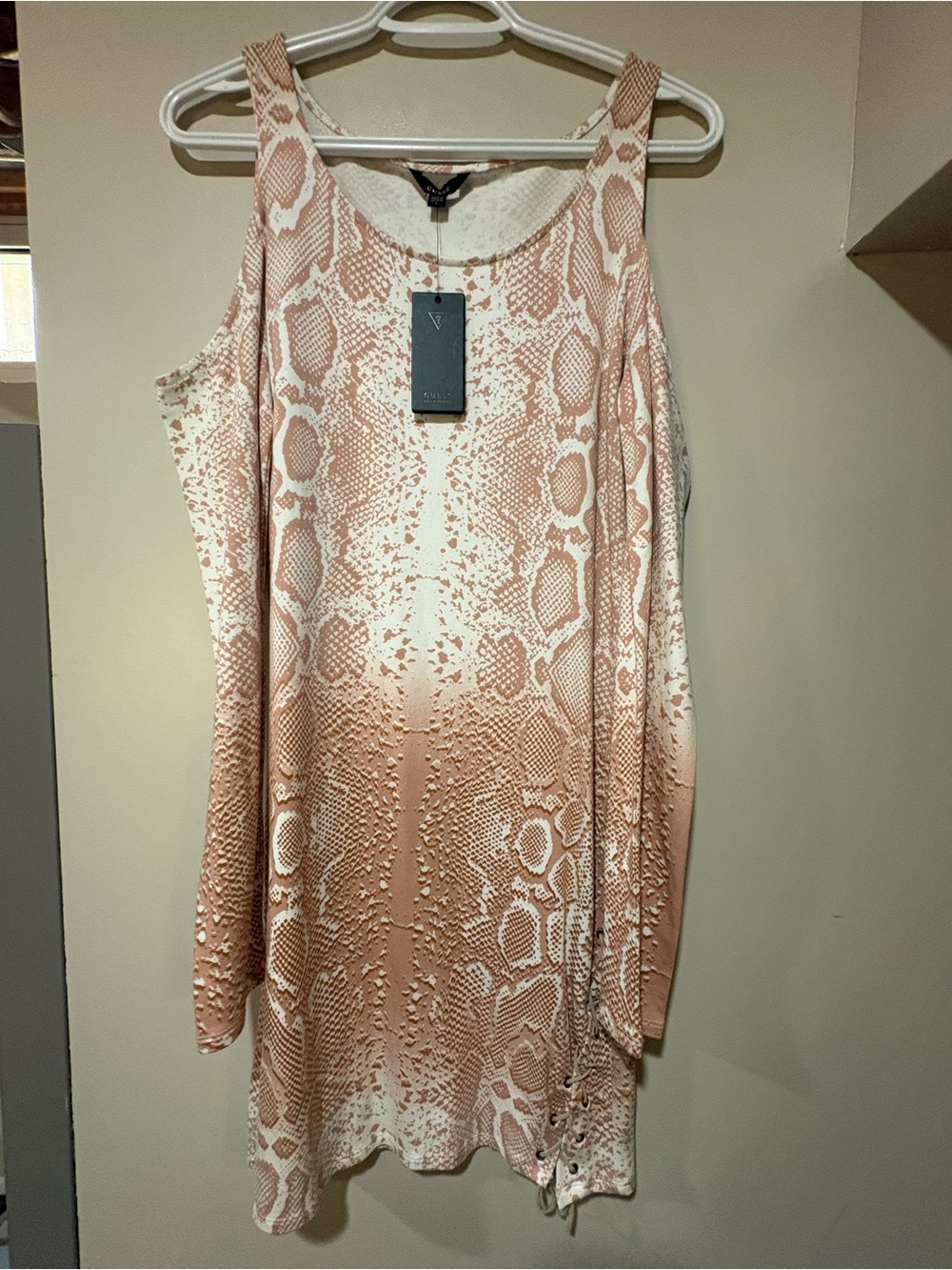 NWT Guess Cold-Shoulder Snake-Print Dress in Blush and Cream